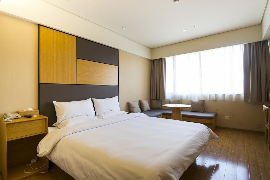 Ji Hotel Shanghai Hongqiao Zhongshan West Road Buitenkant foto